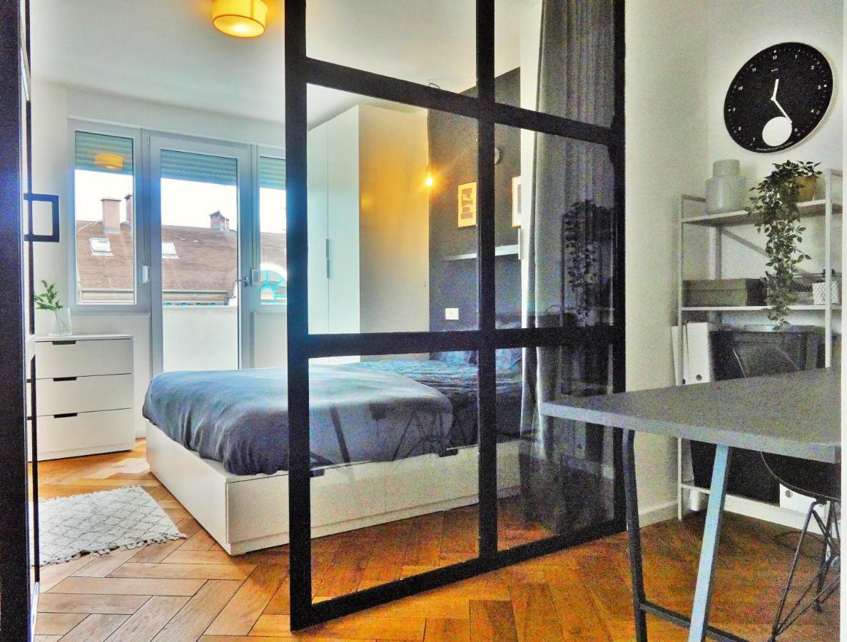 Poet'S Street Apartment Záhřeb Exteriér fotografie
