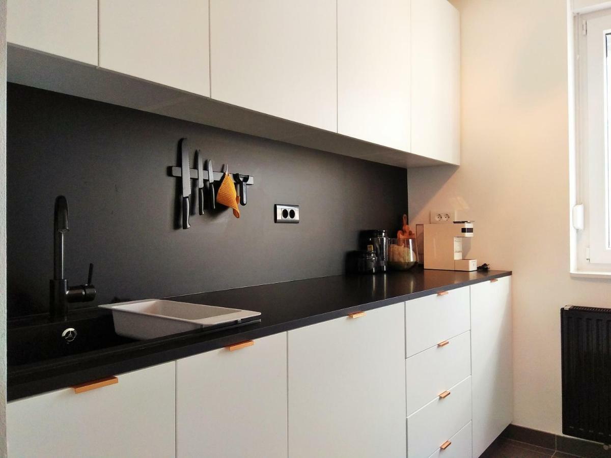 Poet'S Street Apartment Záhřeb Exteriér fotografie